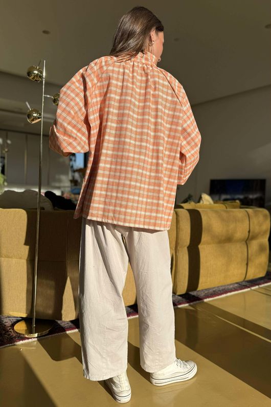 Ophelia Plaid Tie Neck Blouse Soft Aperol /15=